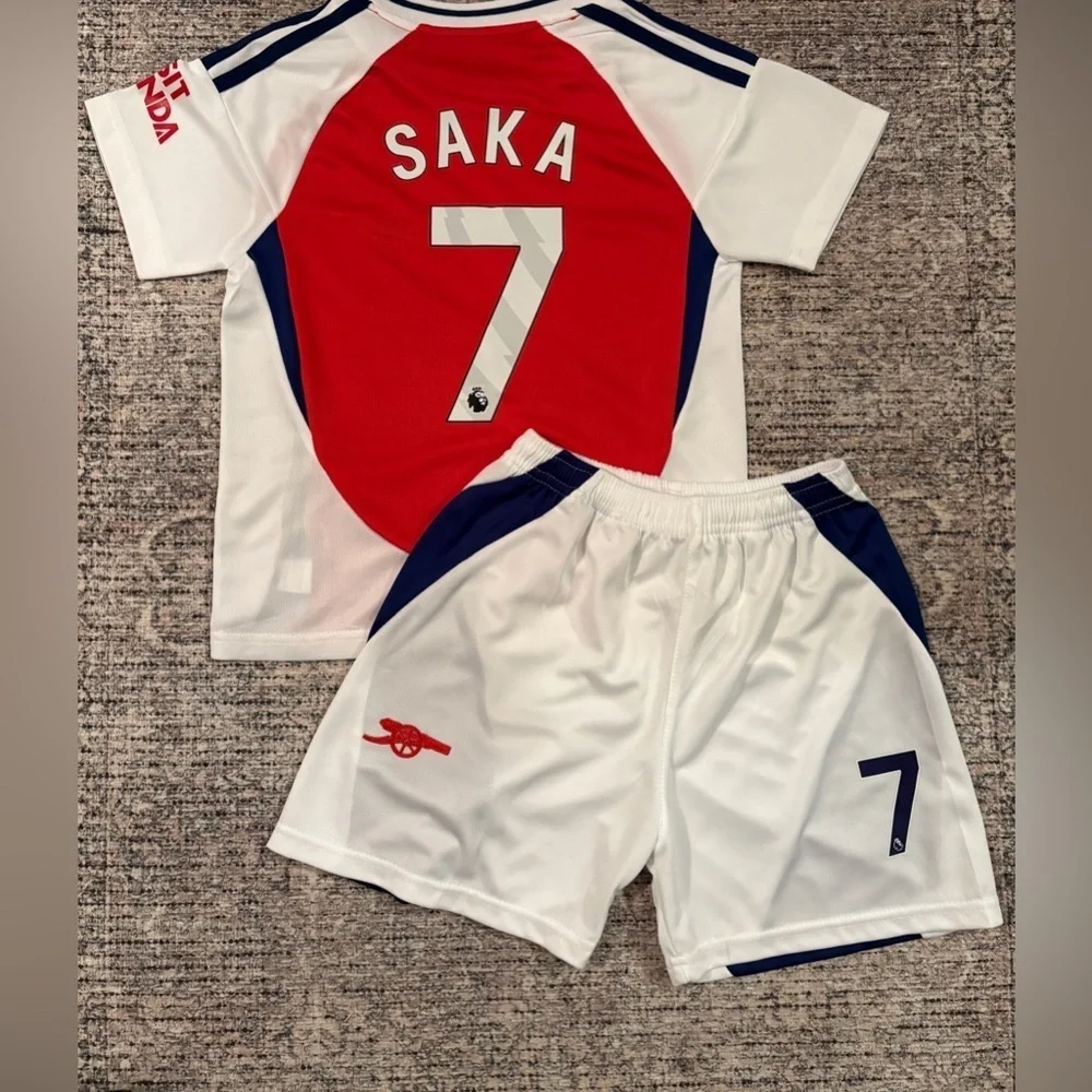 Bukayo Saka youth Soccer Jersey Set Youth Boys Size 2 Piece Jersey & Shorts set